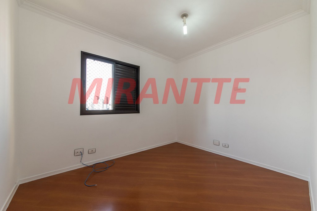 Apartamento de 76m² com 3 quartos em Vila Gumercindo