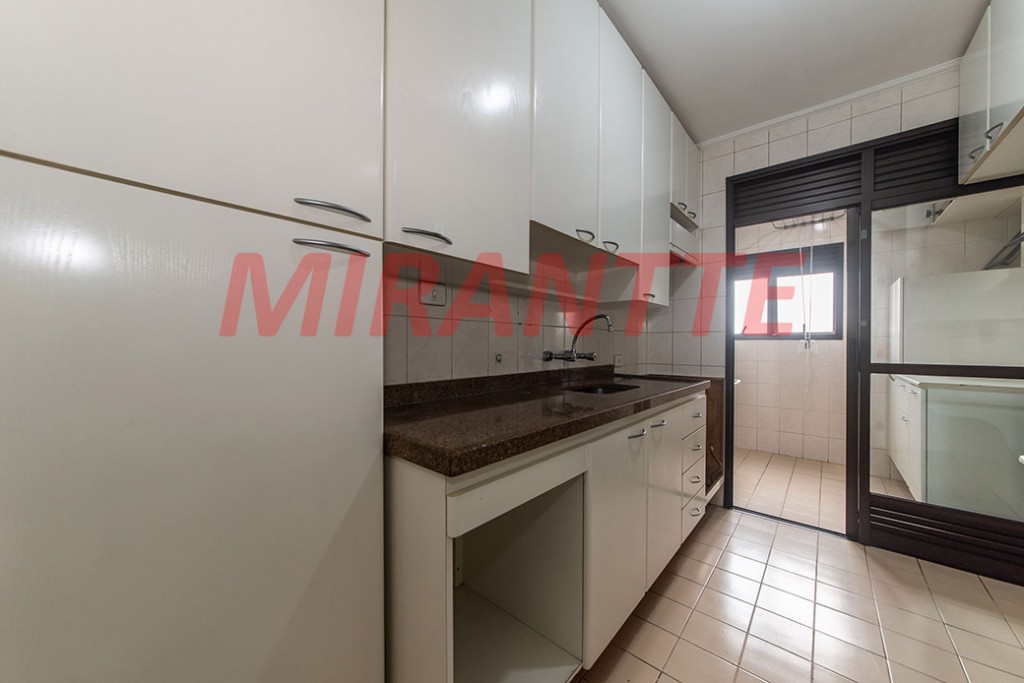 Apartamento de 76m² com 3 quartos em Vila Gumercindo