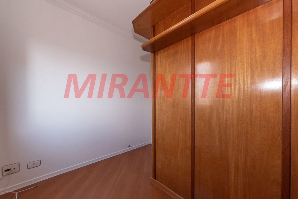 Apartamento de 76m² com 3 quartos em Vila Gumercindo