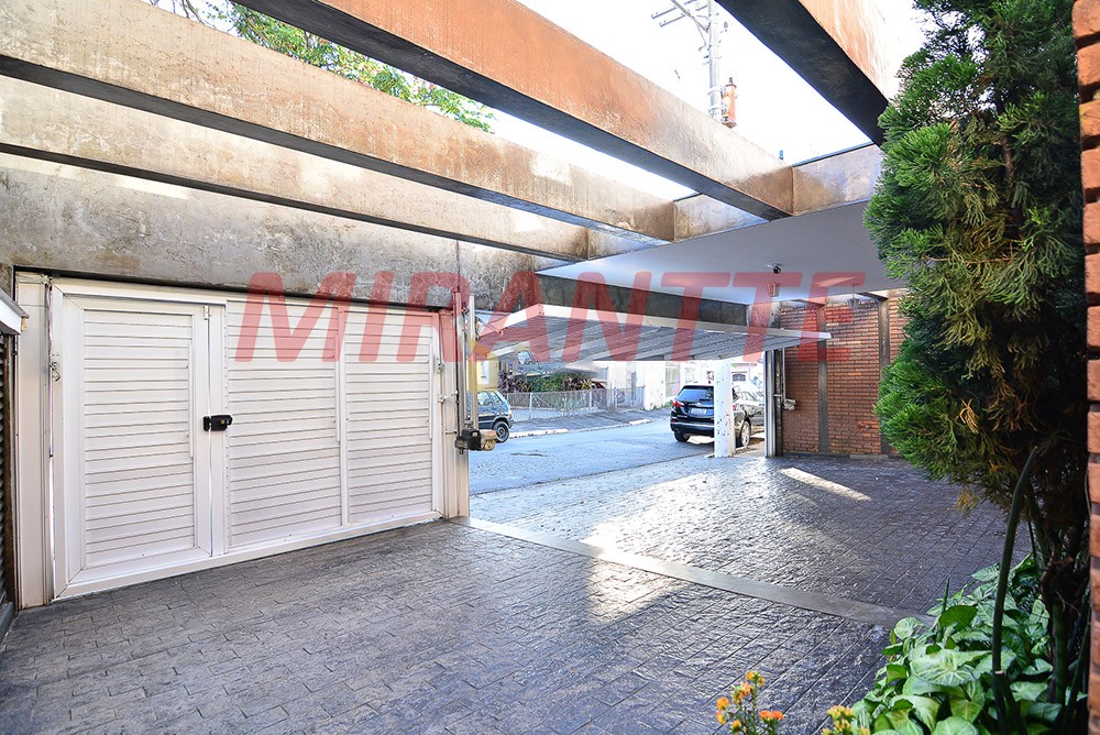 Sobrado de 350m² com 4 quartos em Palmas Do Tremembé