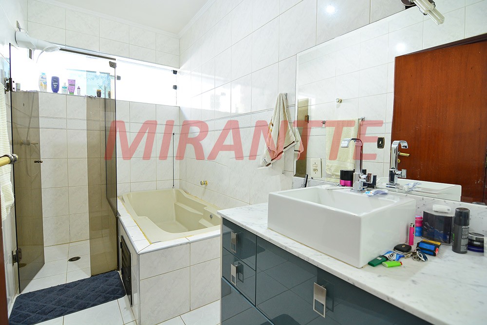 Sobrado de 350m² com 4 quartos em Palmas Do Tremembé