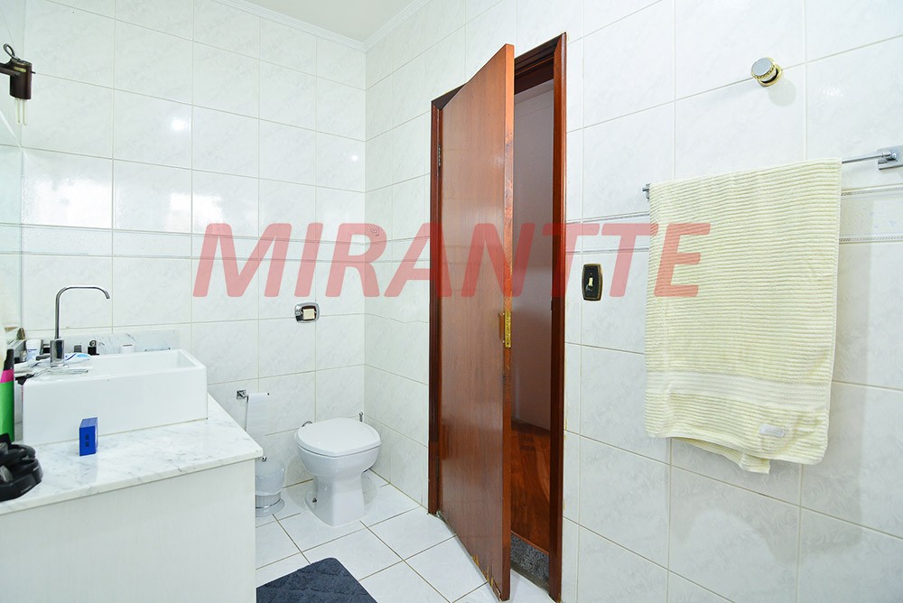 Sobrado de 350m² com 4 quartos em Palmas Do Tremembé