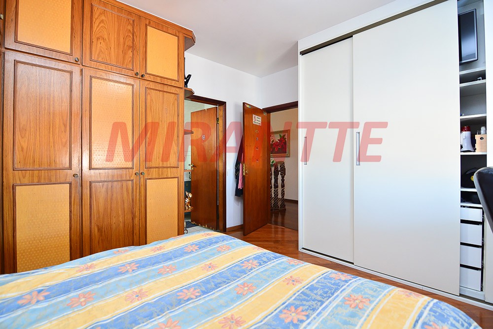 Sobrado de 350m² com 4 quartos em Palmas Do Tremembé