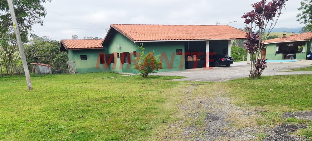ChÁcara com 3 quartos em Condomínio Vale das Montanhas