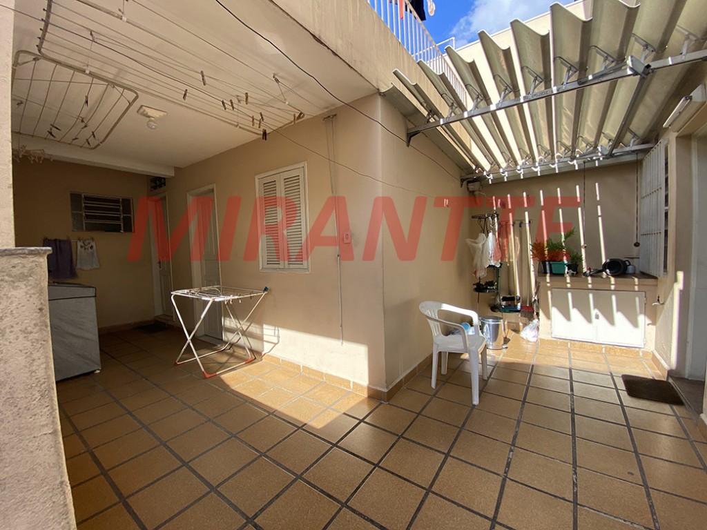 Sobrado de 165m² com 4 quartos em Vila Aurora