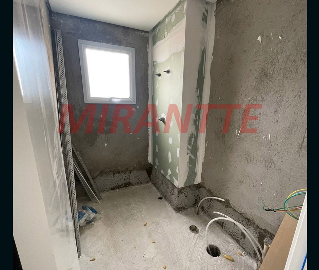 Apartamento de 264m² com 4 quartos em Santana