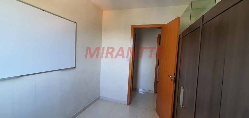 Apartamento de 58m² com 2 quartos em Centro