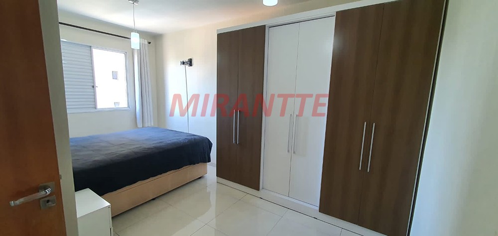 Apartamento de 58m² com 2 quartos em Centro