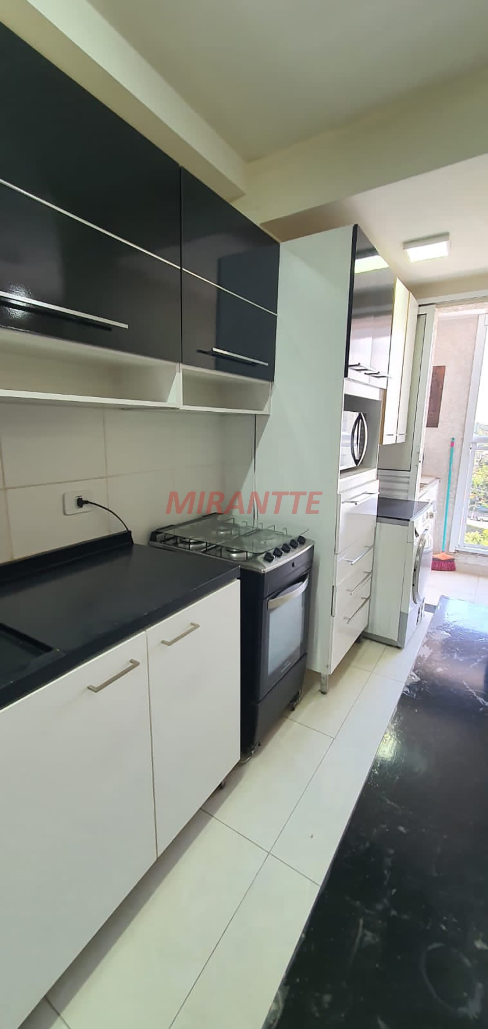 Apartamento de 58m² com 2 quartos em Centro
