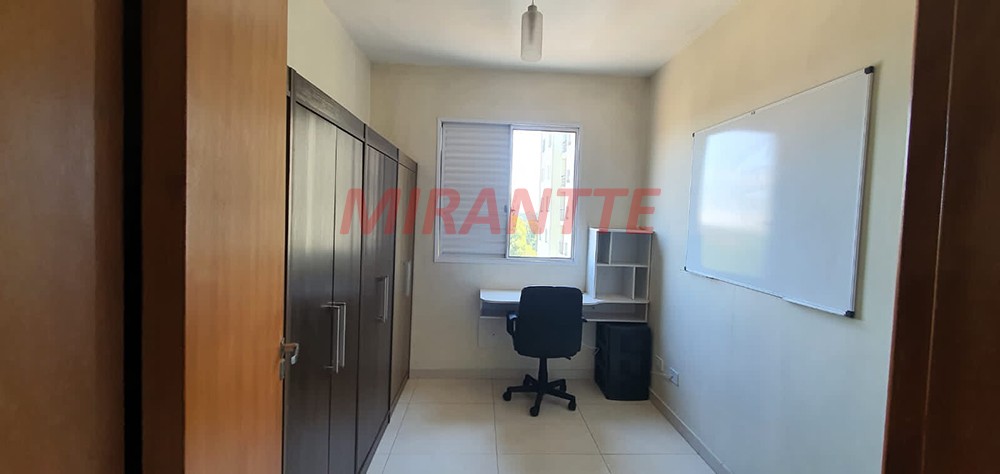 Apartamento de 58m² com 2 quartos em Centro
