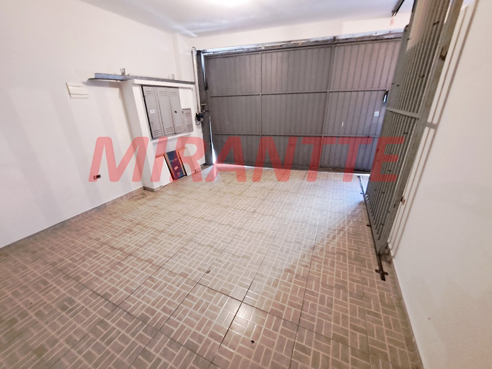 Cond. fechado de 350m² com 7 quartos em Jaçana