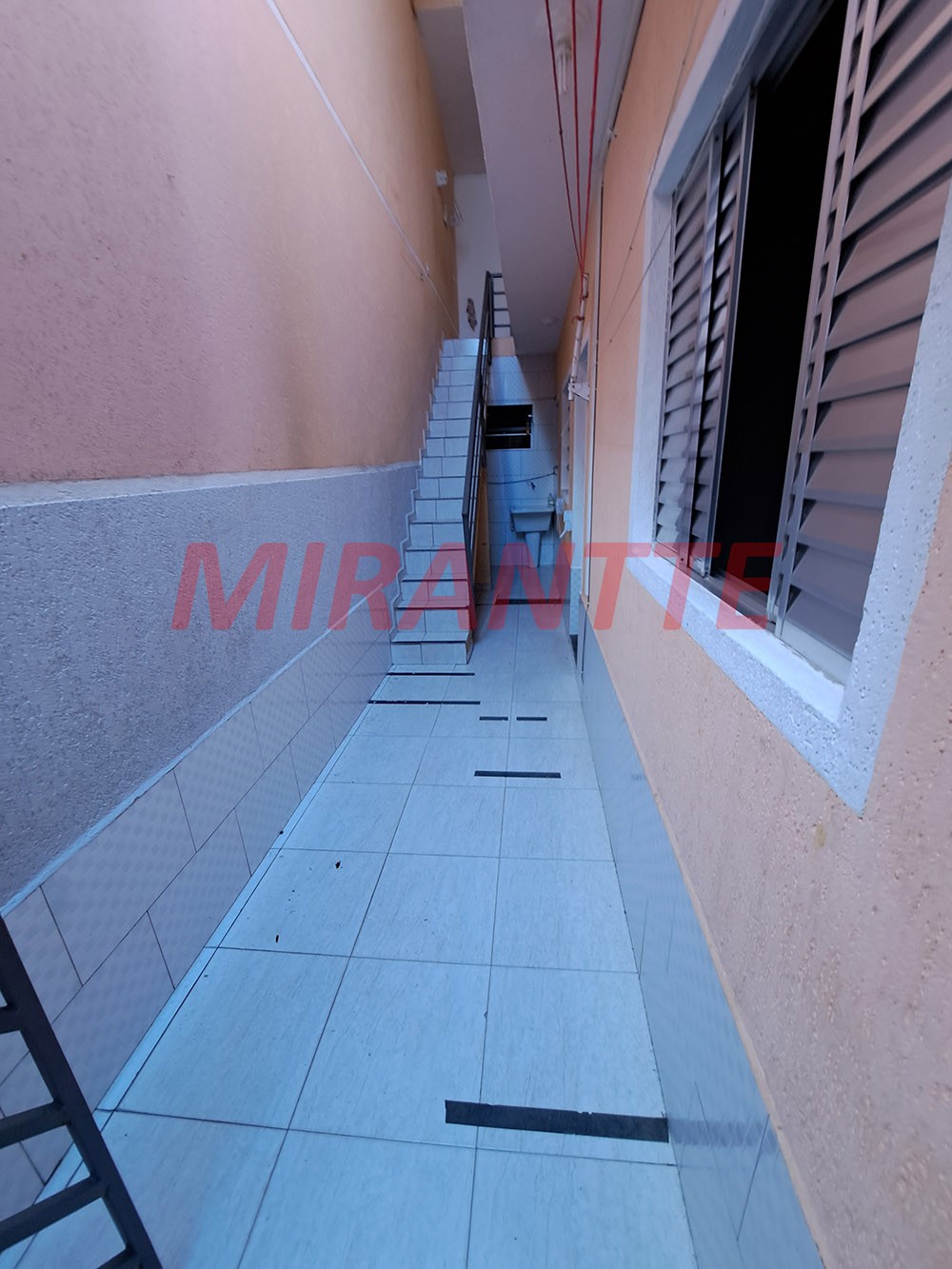 Cond. fechado de 350m² com 7 quartos em Jaçana