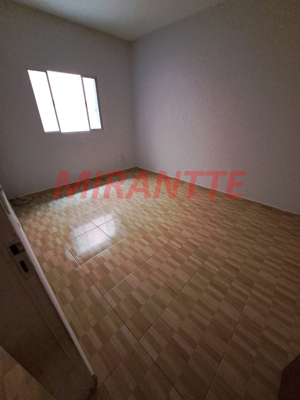 Cond. fechado de 350m² com 7 quartos em Jaçana