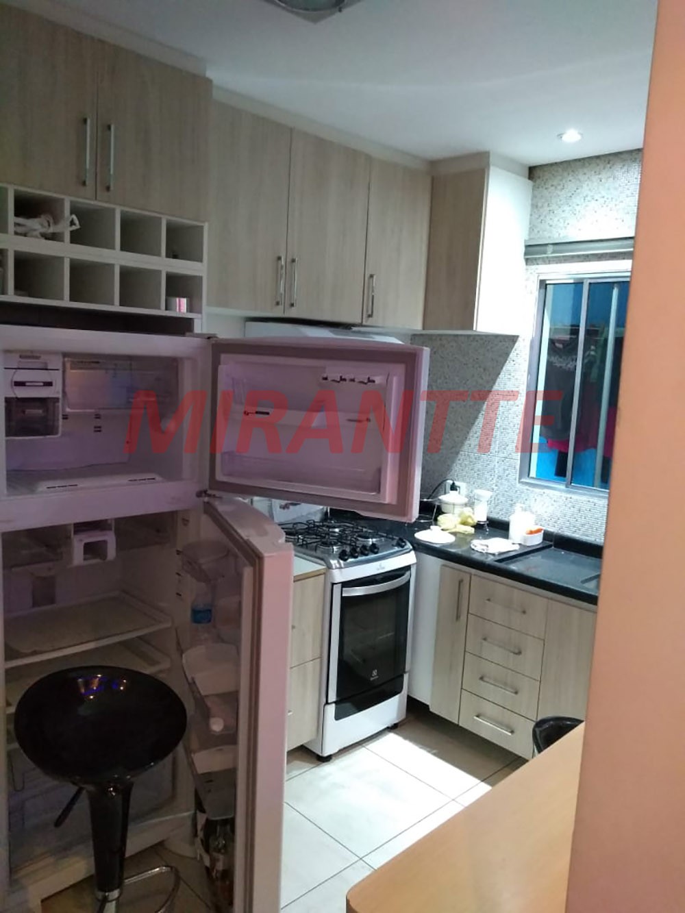 Cond. fechado de 350m² com 7 quartos em Jaçana