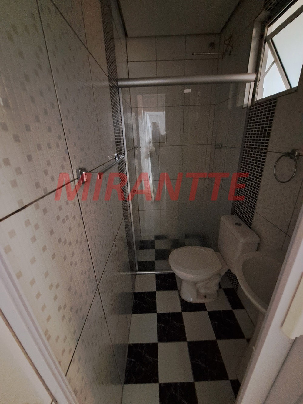 Cond. fechado de 350m² com 7 quartos em Jaçana