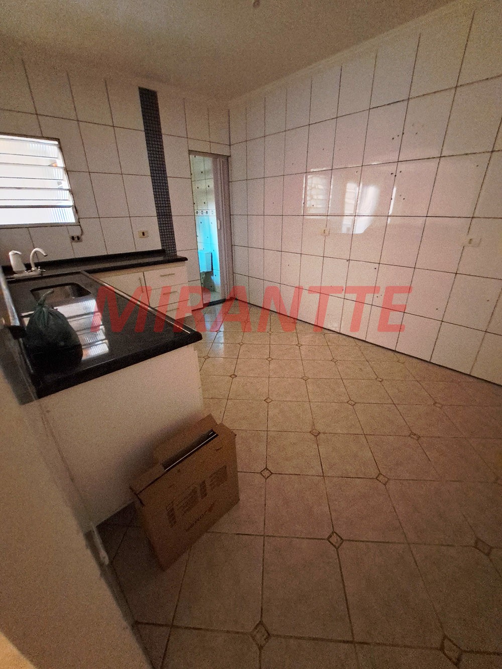 Cond. fechado de 350m² com 7 quartos em Jaçana