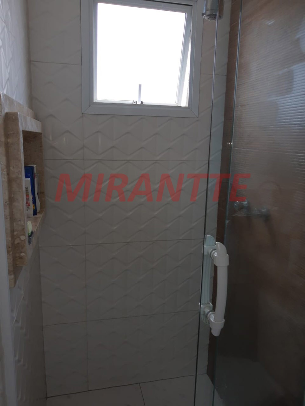 Apartamento de 58m² com 2 quartos em Jardim Flor da Montanha