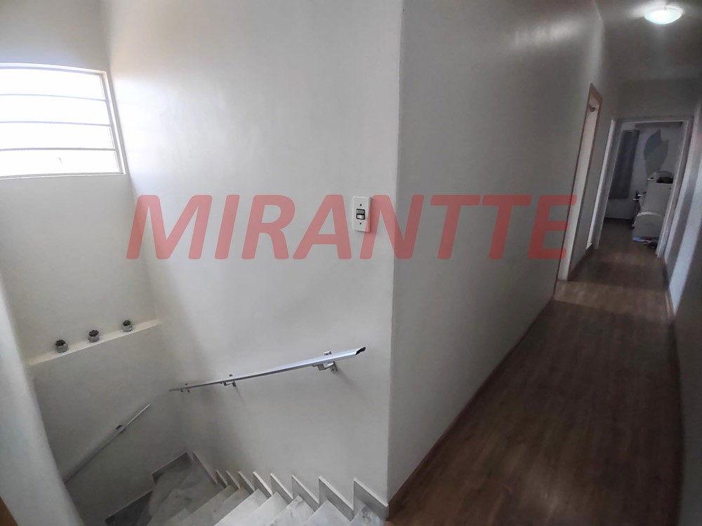 Sobrado de 163m² com 4 quartos em Parada Inglesa