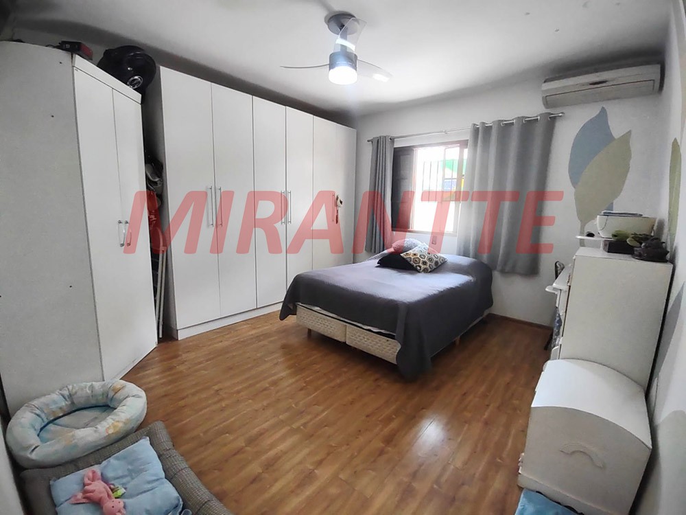 Sobrado de 163m² com 4 quartos em Parada Inglesa