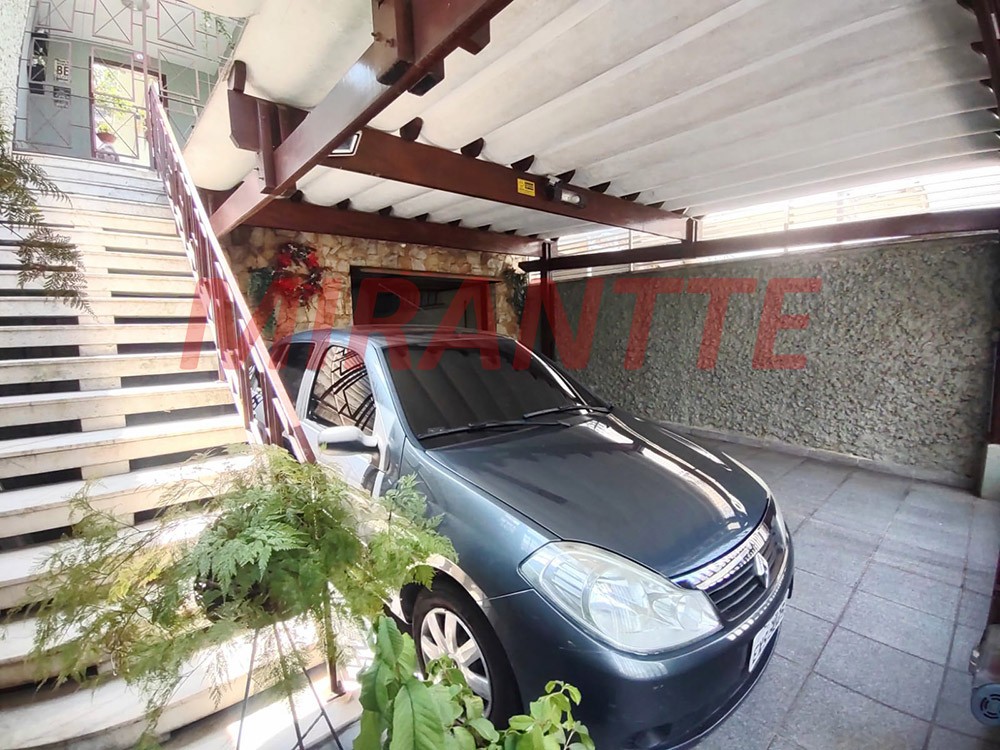 Sobrado de 163m² com 4 quartos em Parada Inglesa