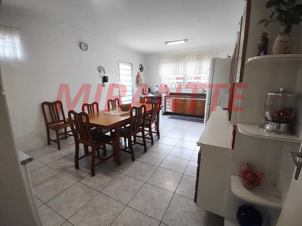 Sobrado de 163m² com 4 quartos em Parada Inglesa