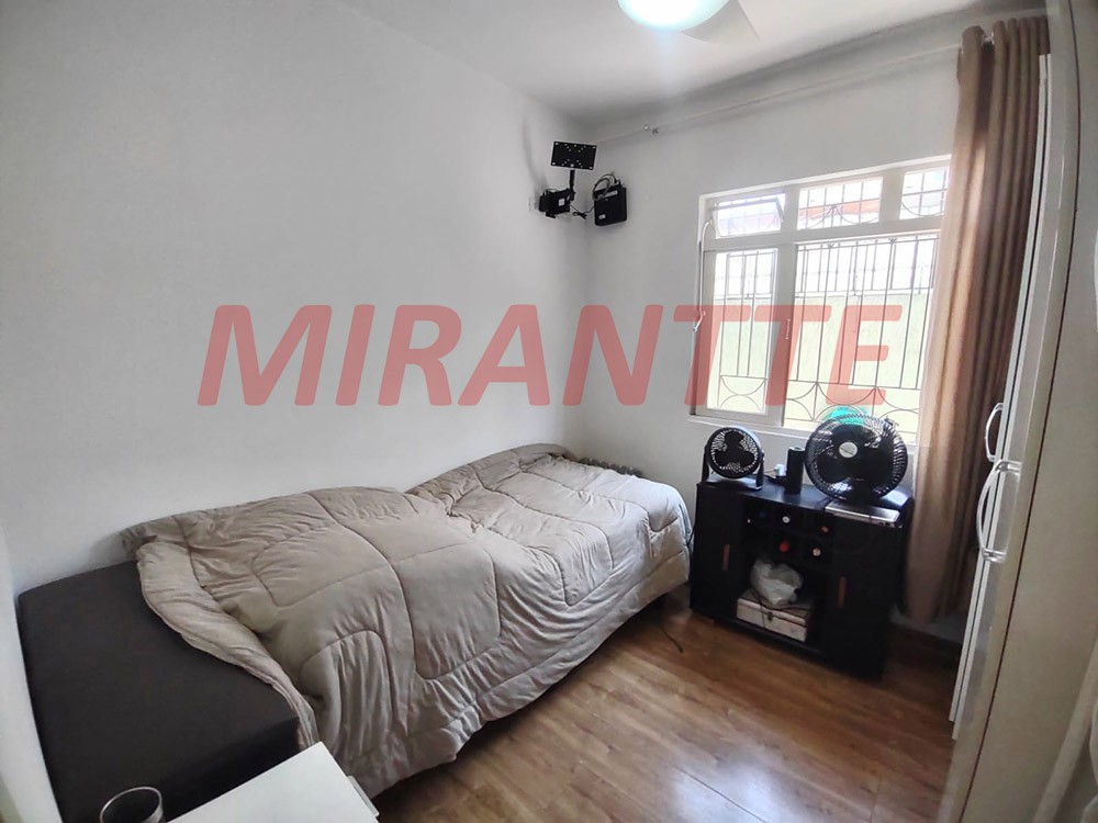 Sobrado de 163m² com 4 quartos em Parada Inglesa