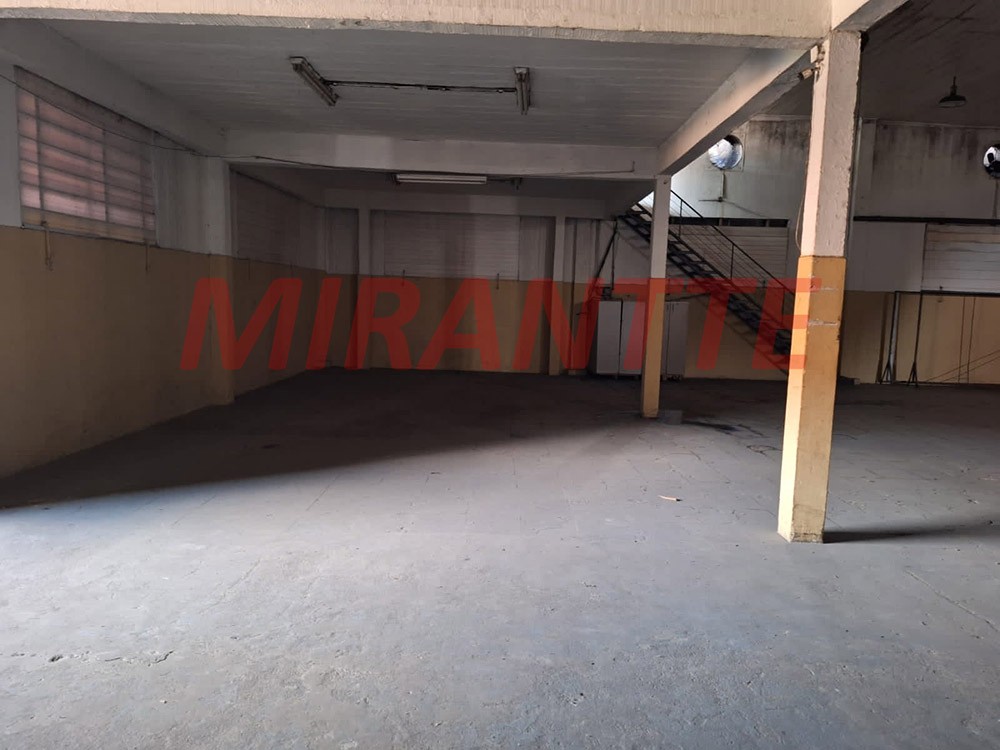 Galpao de 774m² em Parque Novo Mundo