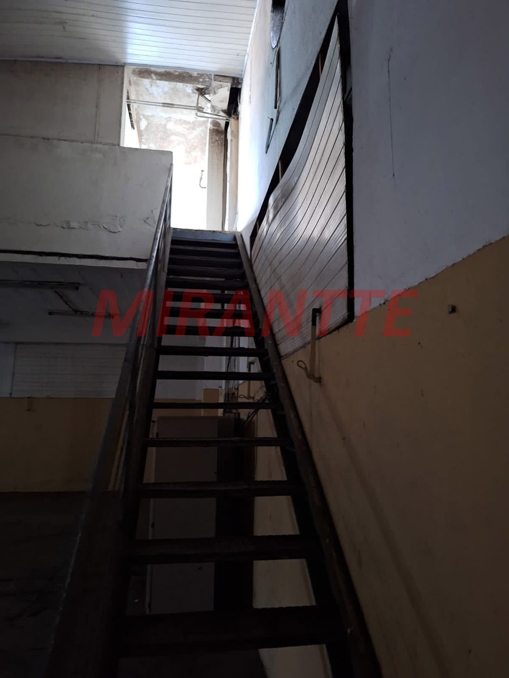 Galpao de 774m² em Parque Novo Mundo