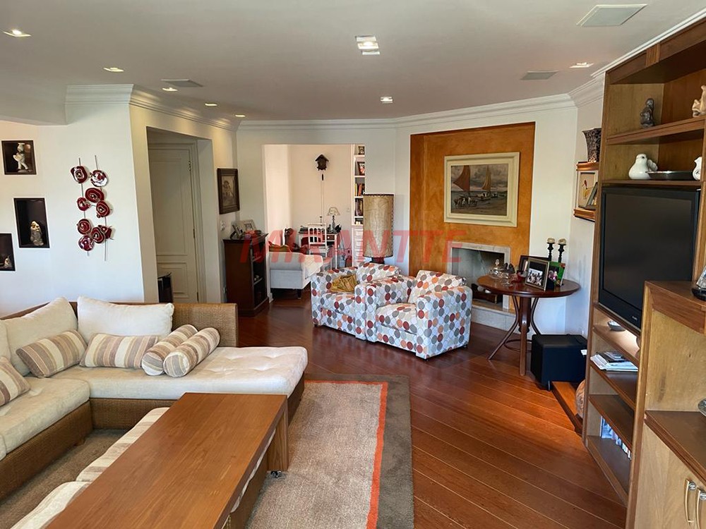 Apartamento de 210m² com 3 quartos em Santana