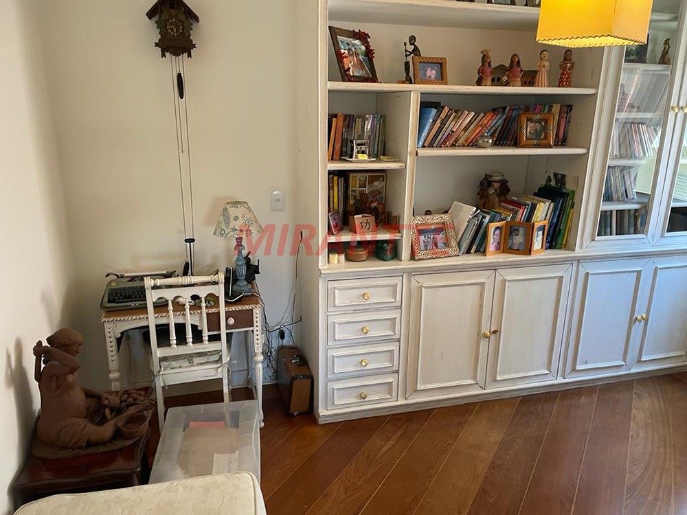 Apartamento de 210m² com 3 quartos em Santana