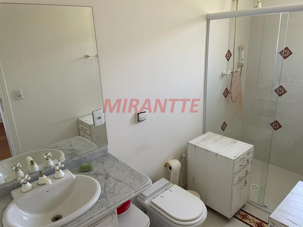 Apartamento de 210m² com 3 quartos em Santana