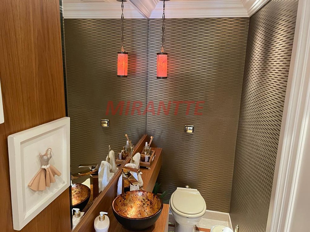 Apartamento de 210m² com 3 quartos em Santana