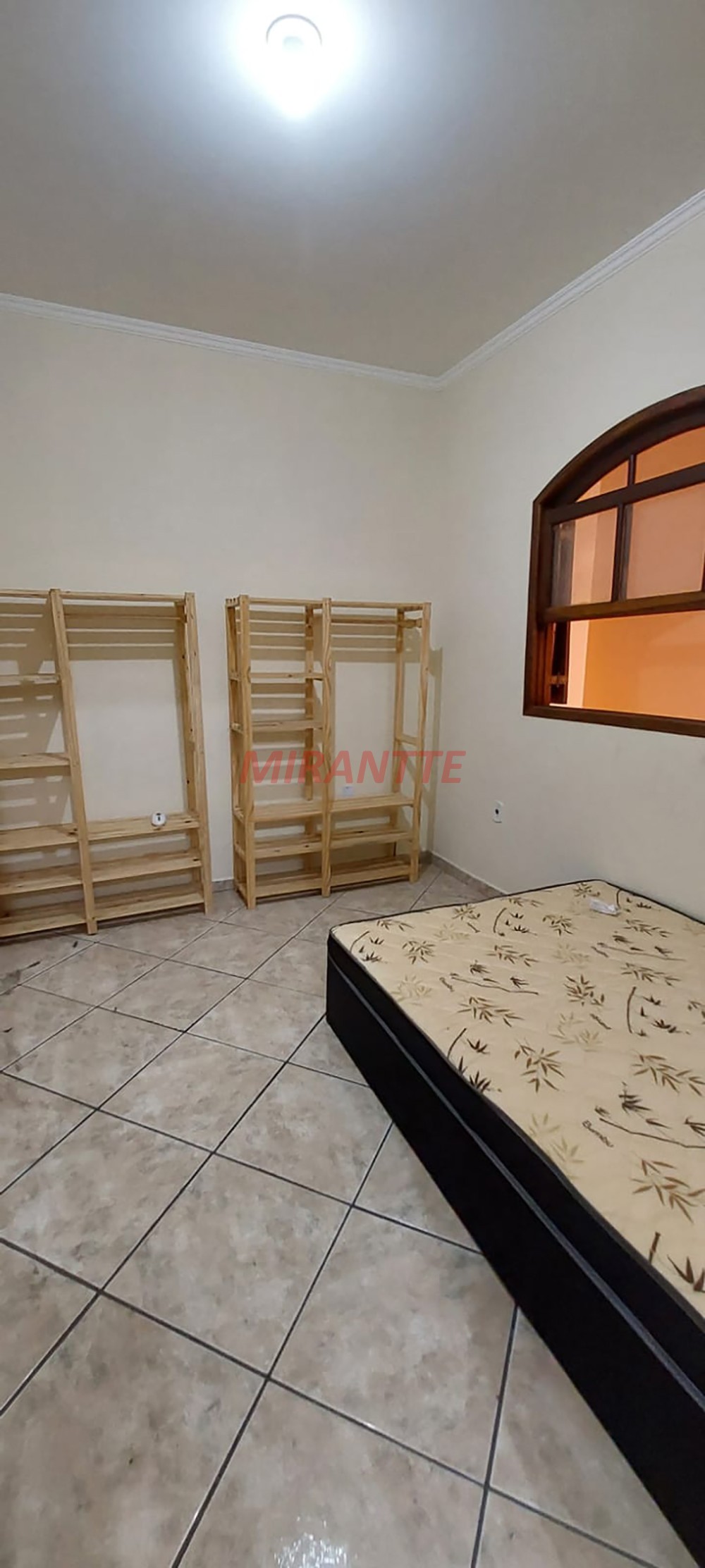 Sobrado de 251m² com 4 quartos em Vila Imaculada