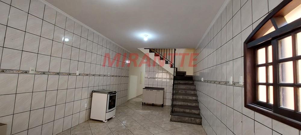 Sobrado de 251m² com 4 quartos em Vila Imaculada