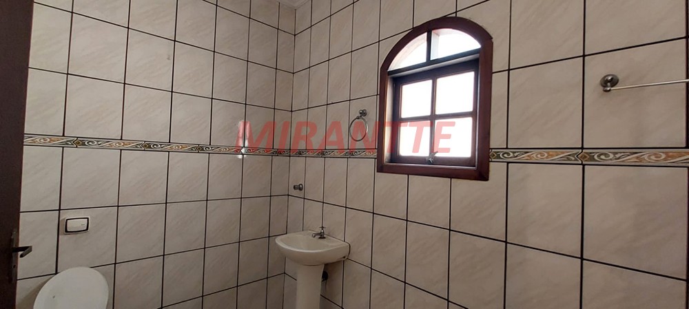 Sobrado de 251m² com 4 quartos em Vila Imaculada