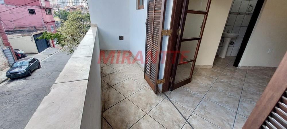 Sobrado de 251m² com 4 quartos em Vila Imaculada