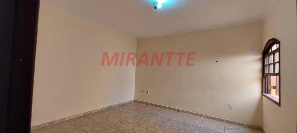 Sobrado de 251m² com 4 quartos em Vila Imaculada