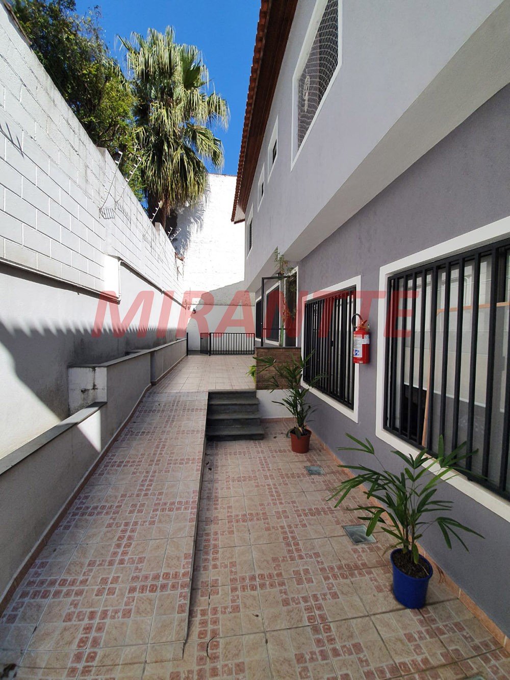 Cond. fechado de 200m² com 3 quartos em Tucuruvi