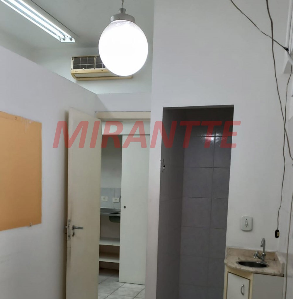 Comercial de 80m² em Santana