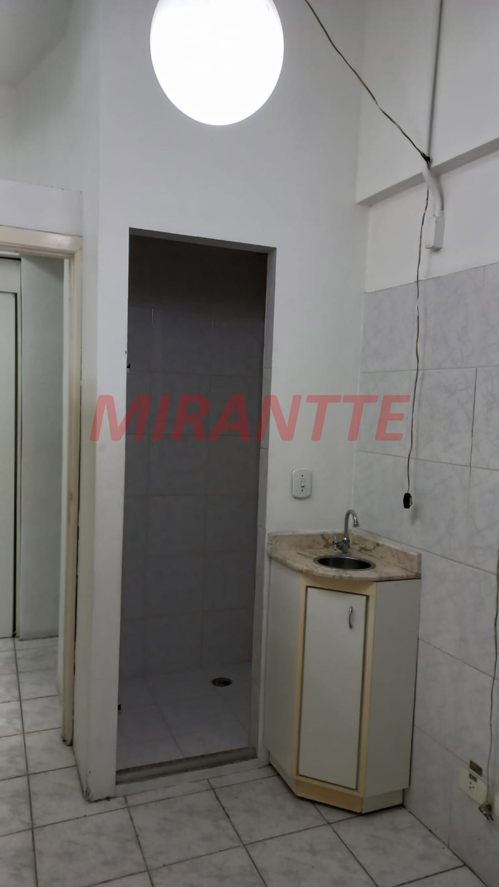 Comercial de 80m² em Santana
