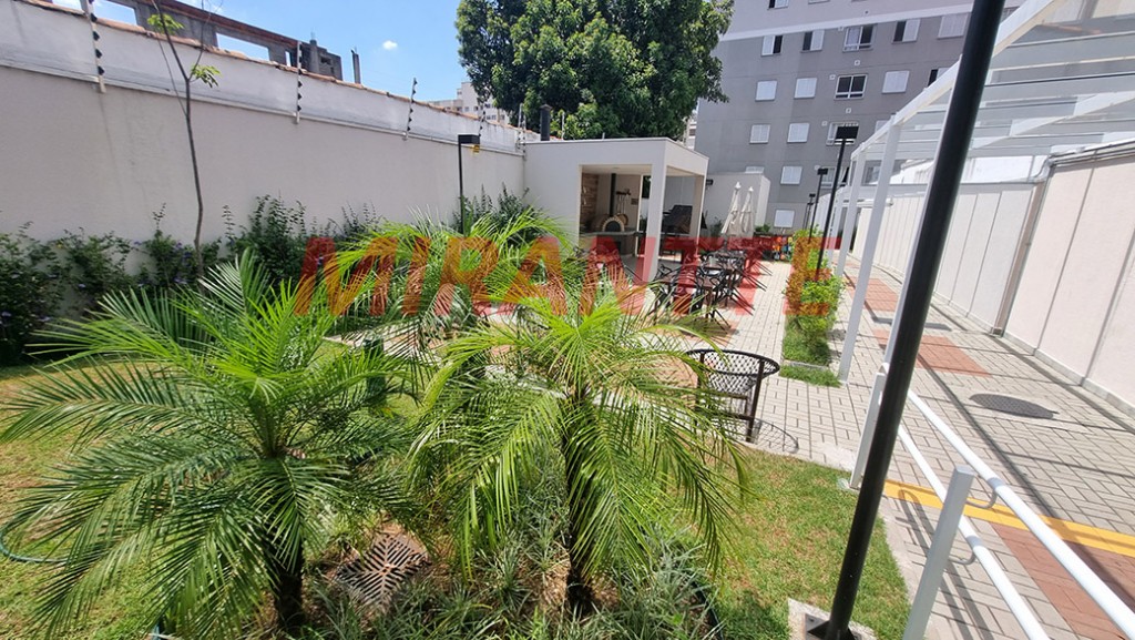 Apartamento de 37m² com 2 quartos em Santana