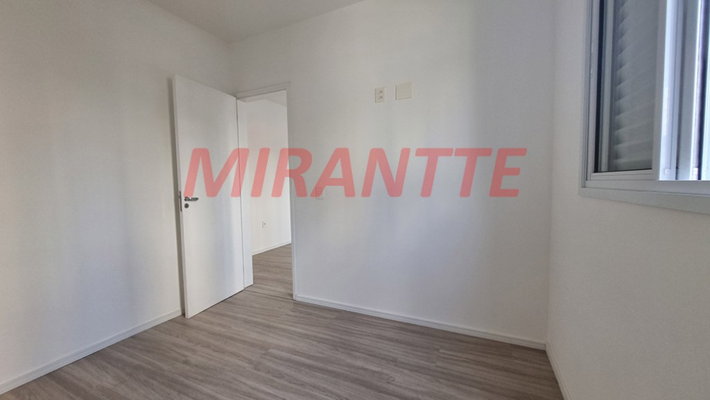 Apartamento de 37m² com 2 quartos em Santana