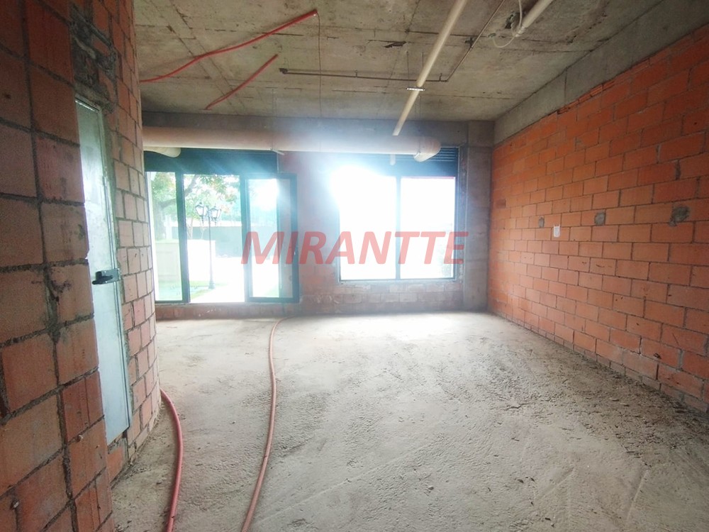 Conjunto comercial de 100m² em Santana