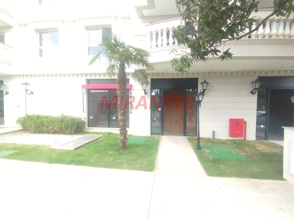 Conjunto comercial de 100m² em Santana