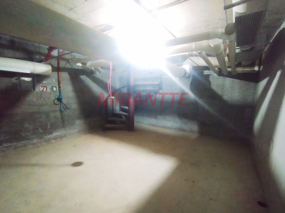 Conjunto comercial de 100m² em Santana