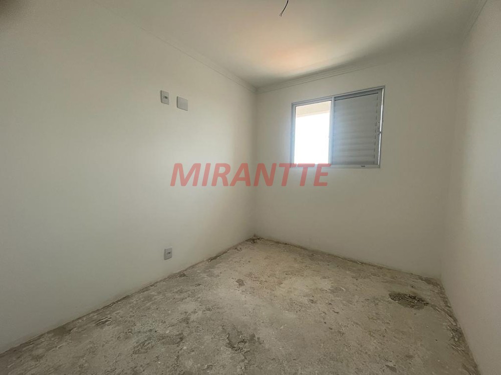 Apartamento de 49m² com 2 quartos em Vila Ré