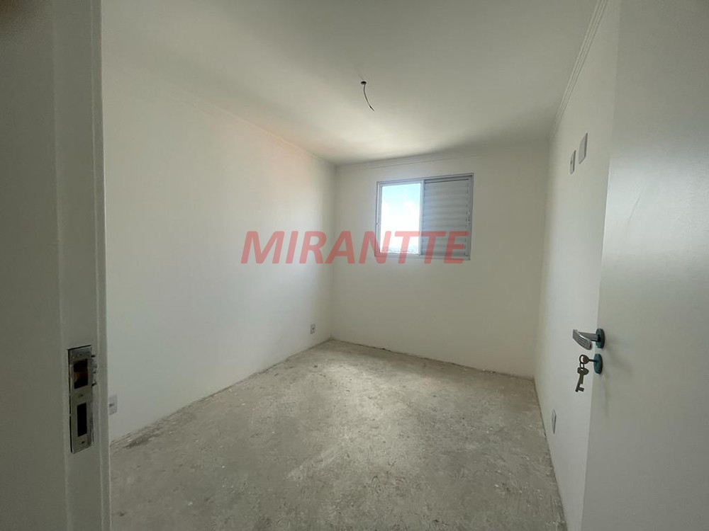 Apartamento de 49m² com 2 quartos em Vila Ré