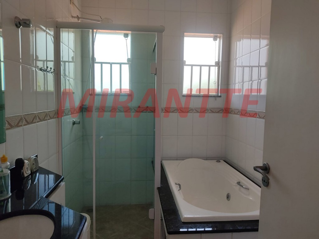 Sobrado de 241m² com 3 quartos em Vila Isolina Mazzei