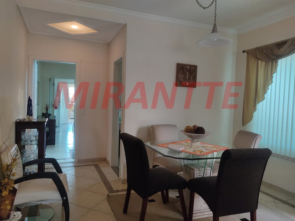 Sobrado de 241m² com 3 quartos em Vila Isolina Mazzei