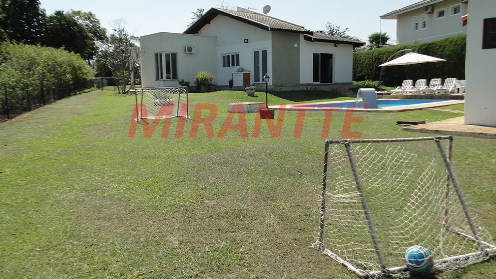 Casa terrea de 377m² com 4 quartos em Centro
